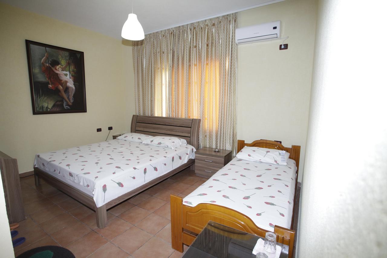 Alen Bar Hotel Tiranë Luaran gambar