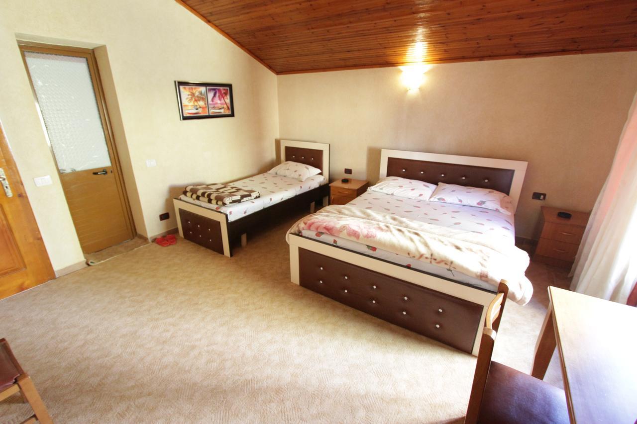 Alen Bar Hotel Tiranë Luaran gambar